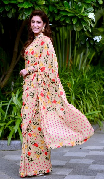 Trailer of Dev starrer 'Byomkesh O Durgo Rahasya' releases at a star-studded event in Kolkata