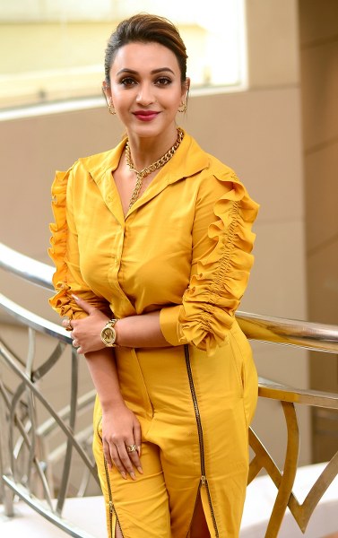 In images: Cast & crew of upcoming Bengali thriller series 'Abar Proloy'