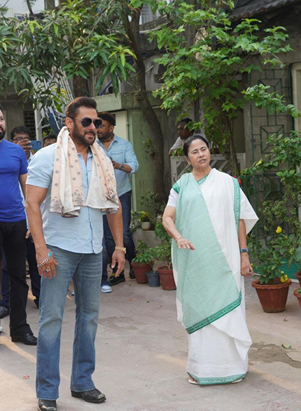 Salman Khan meets Mamata Banerjee in Kolkata