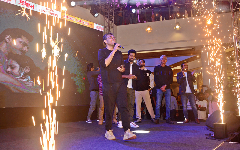 In Images: Music launch of Dev's 'Pradhan'