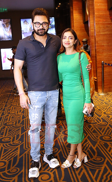 Tollywood celebs attend Soham Chakraborty, Saayoni Ghosh starrer L.S.D. premiere
