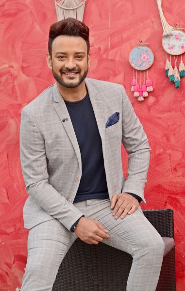 Filmmaker Atanu Ghosh, others talk about his upcoming film Aaro Ek Prithibi