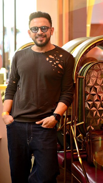 Babul Supriyo's music video 'Na Na Bhulini' launched