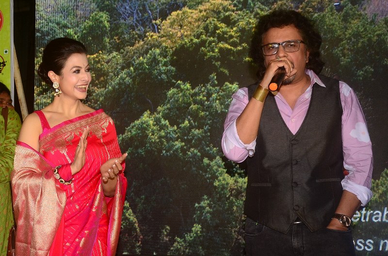 Trailer of Koel Mallick's 'Jongole Mitin Mashi' launched in Kolkata