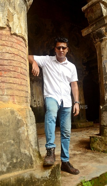 In Images: Logo launch of Srijit Mukherji's next film 'Dawshom Awbotaar'