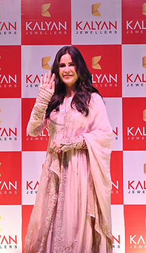 Katrina Kaif unveils Kalyan Jewellers store in Kolkata