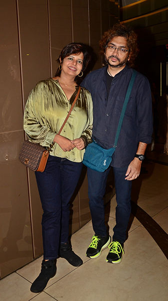 Prosenjit Chatterjee, Dev, Jeet, others at Ajogyo's special screening