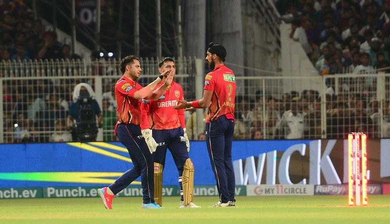 'Lucky charm' Shah Rukh Khan cheers for KKR as his team takes on PBKS at Eden Gardens