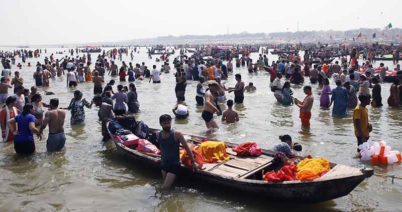 Glimpses of the final snan of Maha Kumbh