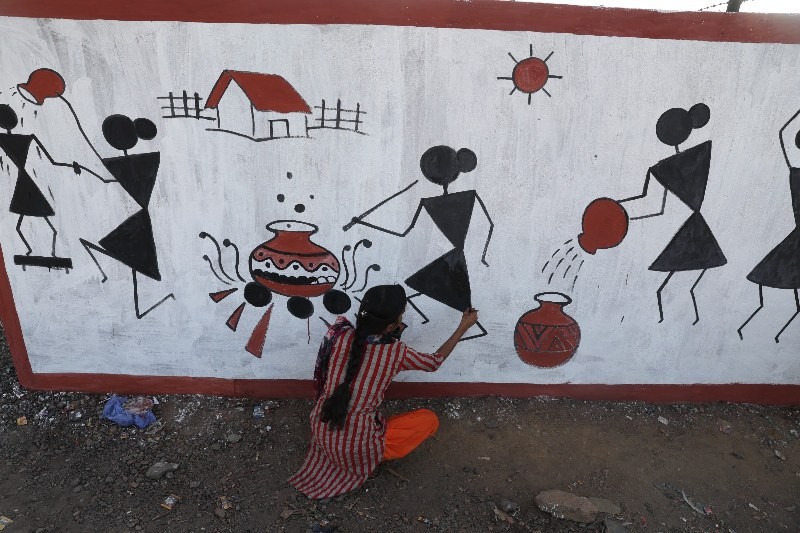 Diamonds In Dust: Girl scavengers of Indian coal mine paint hope ahead of Women’s Day