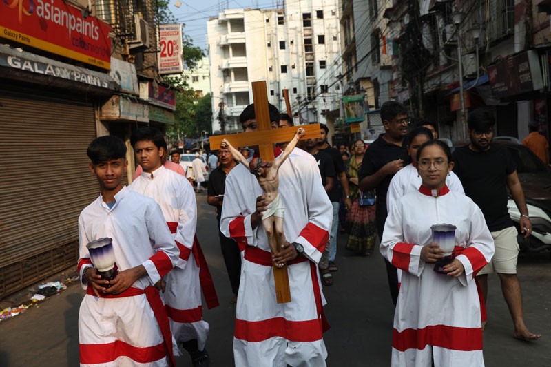 Christians celebrate Good Friday in Kolkata