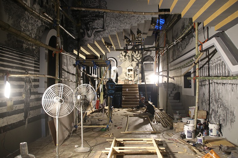 In Images: French artist collaborates with Kolkata Durga Puja