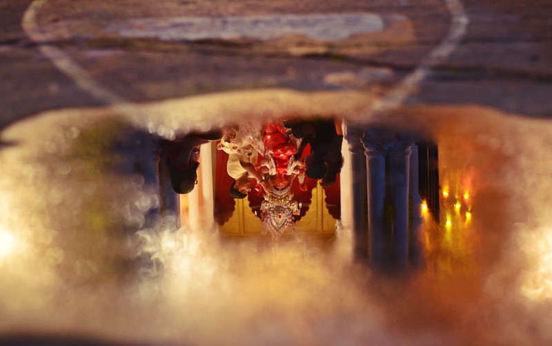 Darjipara Mitra Bari Gears Up for Its Centuries-Old Jagadhatri Puja in Kolkata