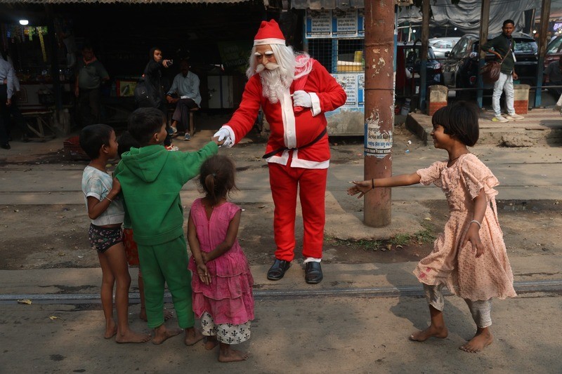 In Images: Santa greets children in Kolkata