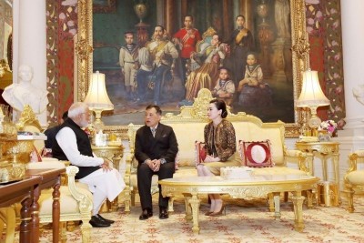 Narendra Modi meets Thailand royals, discusses ways to enhance Indo-Thai multifaceted ties