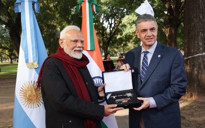 Indian-origin man travels 400 km to say 'hello' to Narendra Modi during his Argentina visit