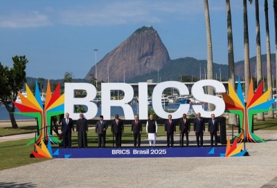 PM in Brazil: Modi shares images with BRICS leaders