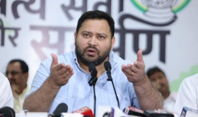 Complaint filed against RJD leader Tejashwi Yadav over 'two voter cards' amid SIR row