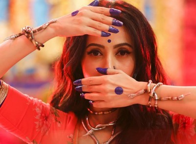 Monami Ghosh unveils first look of Puja musical film Kolki under new banner