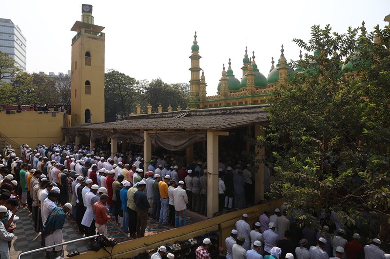 In Images: Thousands gather in Kolkata mosque on first Friday of Ramadan