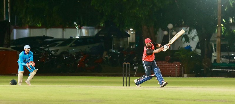 Kapil Dev visits Kolkata to attend Dr. Vace Paes Cup 2026 Cricket Match