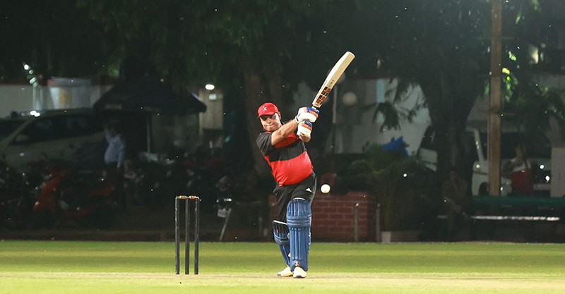 Kapil Dev visits Kolkata to attend Dr. Vace Paes Cup 2026 Cricket Match