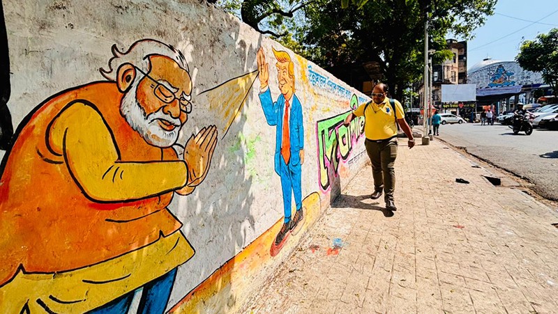 In Images: TMC’s wall paintings turn Bengal streets into election battleground