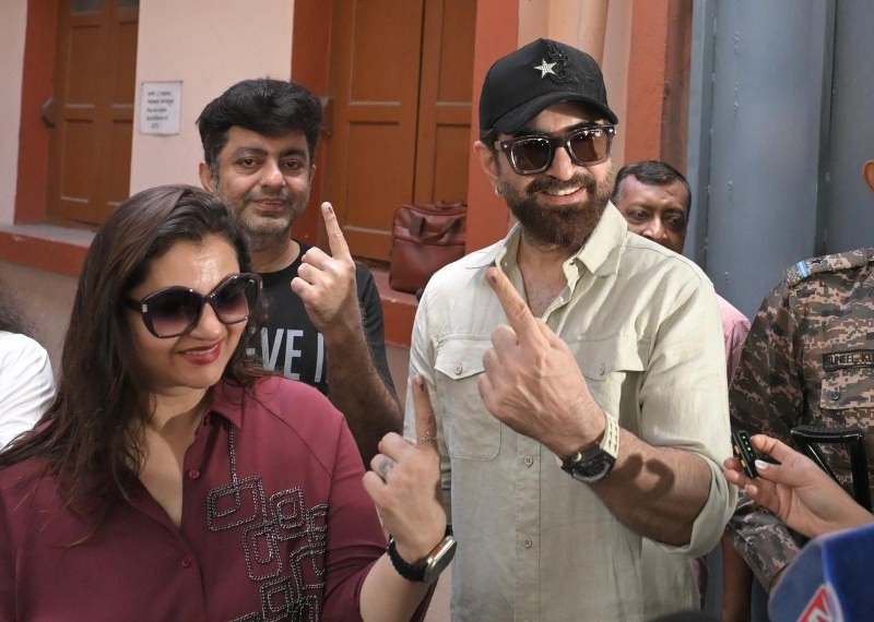Kolkata’s Film Fraternity Shows Inked Fingers After Voting, Stars Lead Civic Moment
