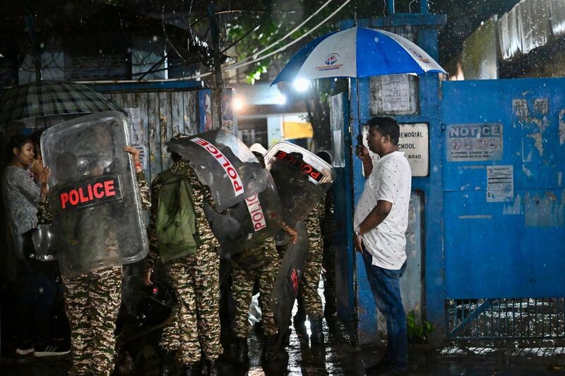 Mamata’s midnight meltdown: CM stays 4 hours at strongroom over ‘EVM tampering’ fears