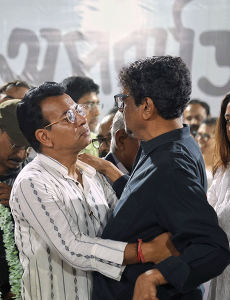 In Images: Final tributes to Bengali filmmaker Anik Dutta
