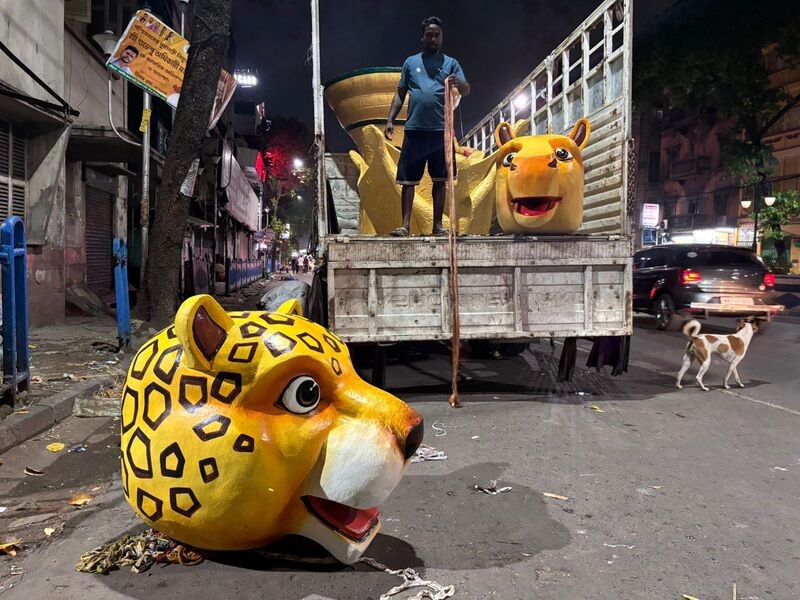Football-mad Kolkata crafts FIFA 2026 mascots in bamboo, cane for Sikkim display
