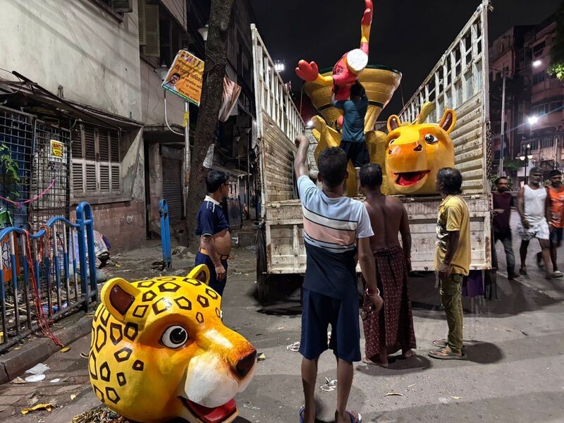 Football-mad Kolkata crafts FIFA 2026 mascots in bamboo, cane for Sikkim display