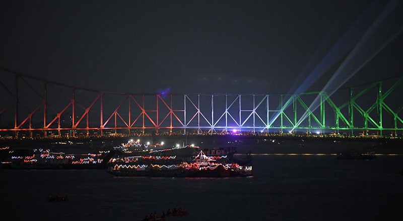 Kolkata dazzles with spectacular laser show on Howrah Bridge ahead of International Yoga Day