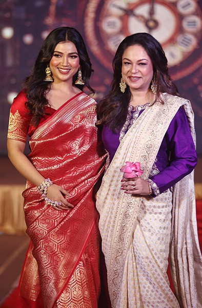 From handwoven sarees to corporate chic, Sanskriti unveils its latest collections in Kolkata