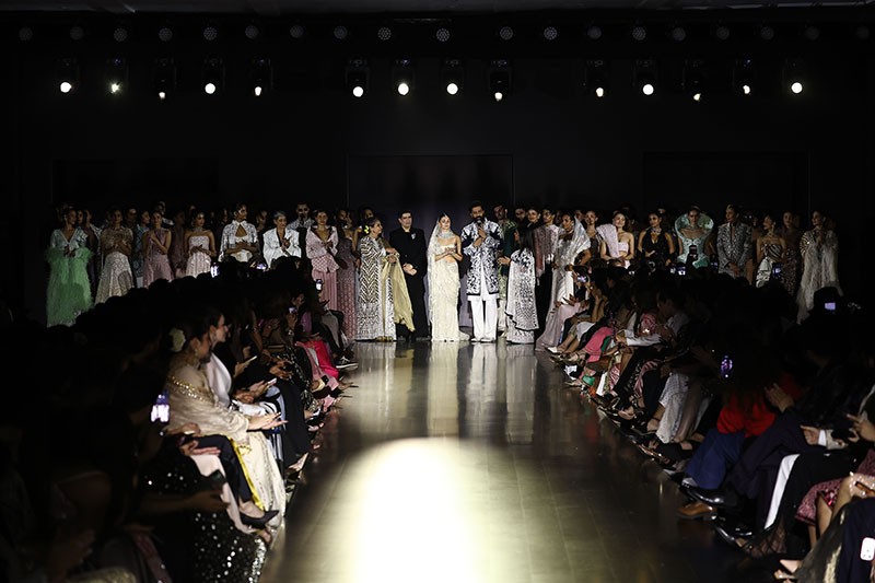 In Images: Alia Bhatt and Vicky Kaushal turn showstoppers at Manish Malhotra’s Mijwan show