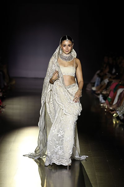 In Images: Alia Bhatt and Vicky Kaushal turn showstoppers at Manish Malhotra’s Mijwan show