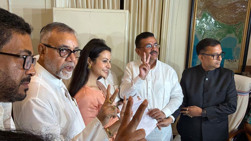 In Images: Koel Mallick files Rajya Sabha nomination; Suvendu Adhikari, Samik Bhattacharya by her side