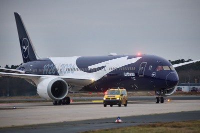 Lufthansa to induct 25 new aircraft in 2026, roll out onboard service upgrade