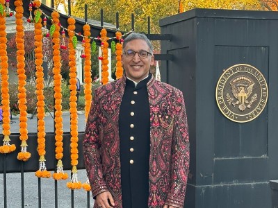 Who is Neal Katyal — the Indian-origin lawyer behind Trump's tariff setback in US Supreme Court