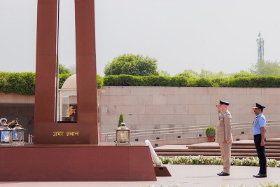 UK chief of Air Staff  Harv Smyth visits India to strengthen military ties