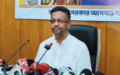 Mamata Banerjee loyalist Firhad Hakim quits as Kolkata Mayor amid TMC turmoil
