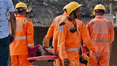 In Images: NDRF, Army intensify search as more bodies recovered from Taratala godown collapse site