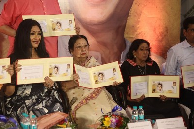 India Post unveils special cover to mark Uttam Kumar's birth centenary