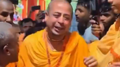 Bangladeshi Hindu monk Chinmoy Krishna Das breaks down emotionally as he gets 5-hour parole to attend mother’s funeral