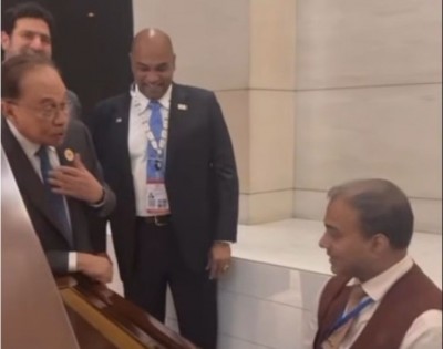 From diplomacy to Bollywood: Malaysian PM Anwar Ibrahim sings Kishore Kumar at BRICS