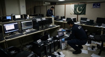 Pakistan cybercrime agency raids Lahore call centres, over 3 dozen detained in fraud probe