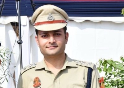 Delhi ACP in trouble after journalist’s sexual harassment complaint; promotion put on hold after his request