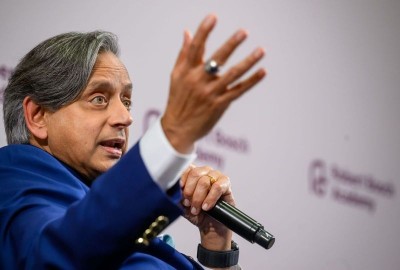 'Undeclared Emer-GenZ': Shashi Tharoor slams Delhi curbs over CJP protests, calls internet shutdown 'most regressive'