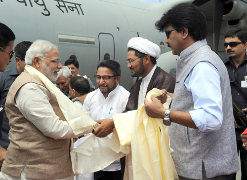 Shri Narendra Modi arrives at Kargil Airport