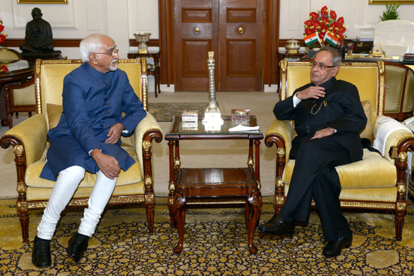 Pranab Mukherjee meeting the Vice President